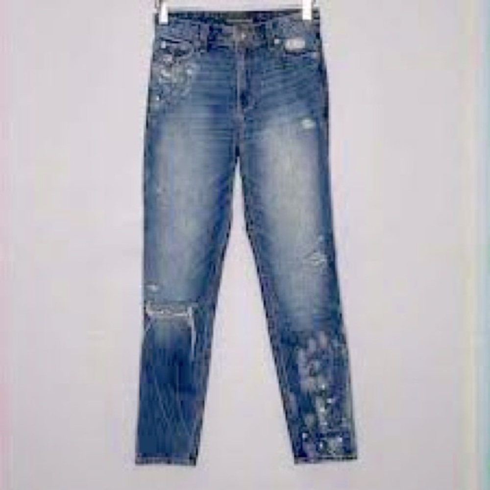 Abercrombie 🌸 high rise girlfriend ankle Jeans